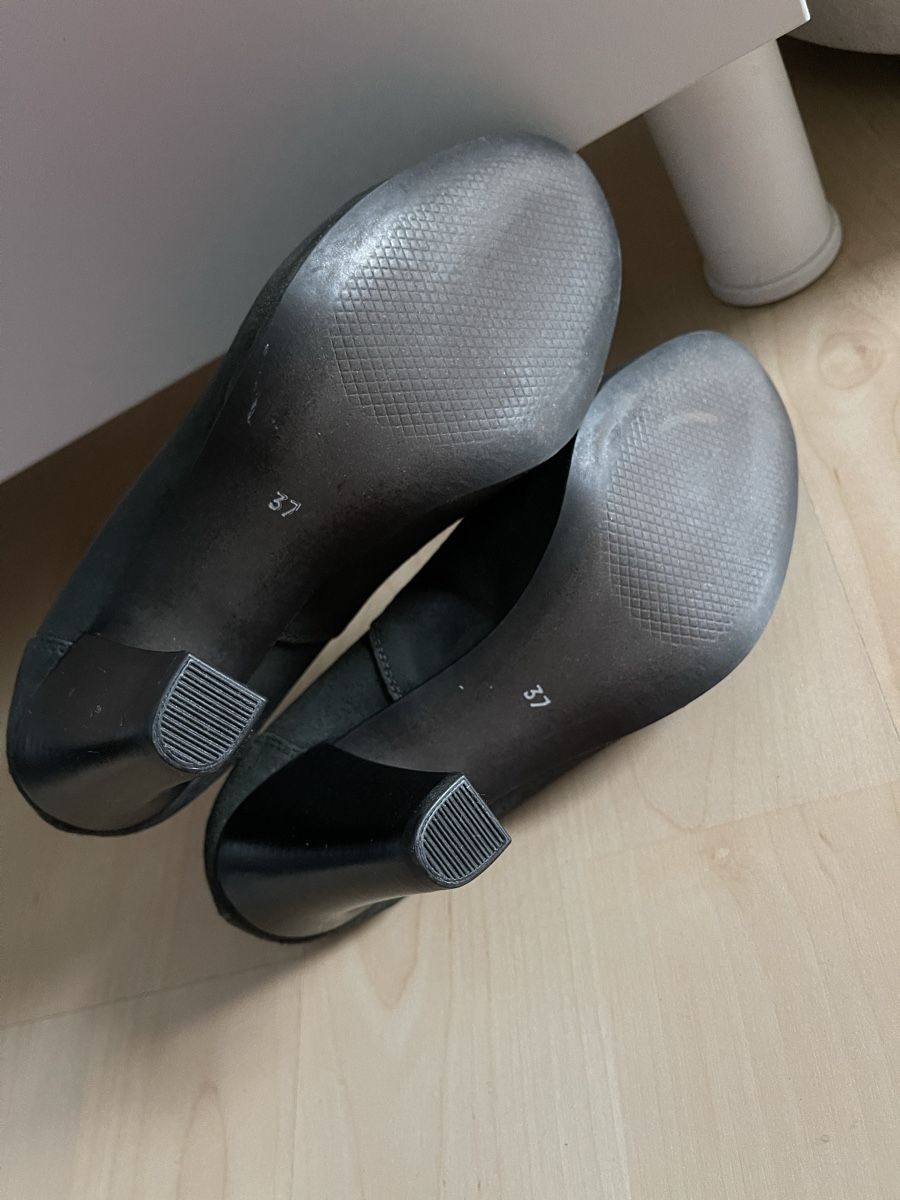 Damenschuhe: Stilè Pumps wald-grün Velour 37 – Neu und originalverpackt aus Dietikon von Nieselchen 2
