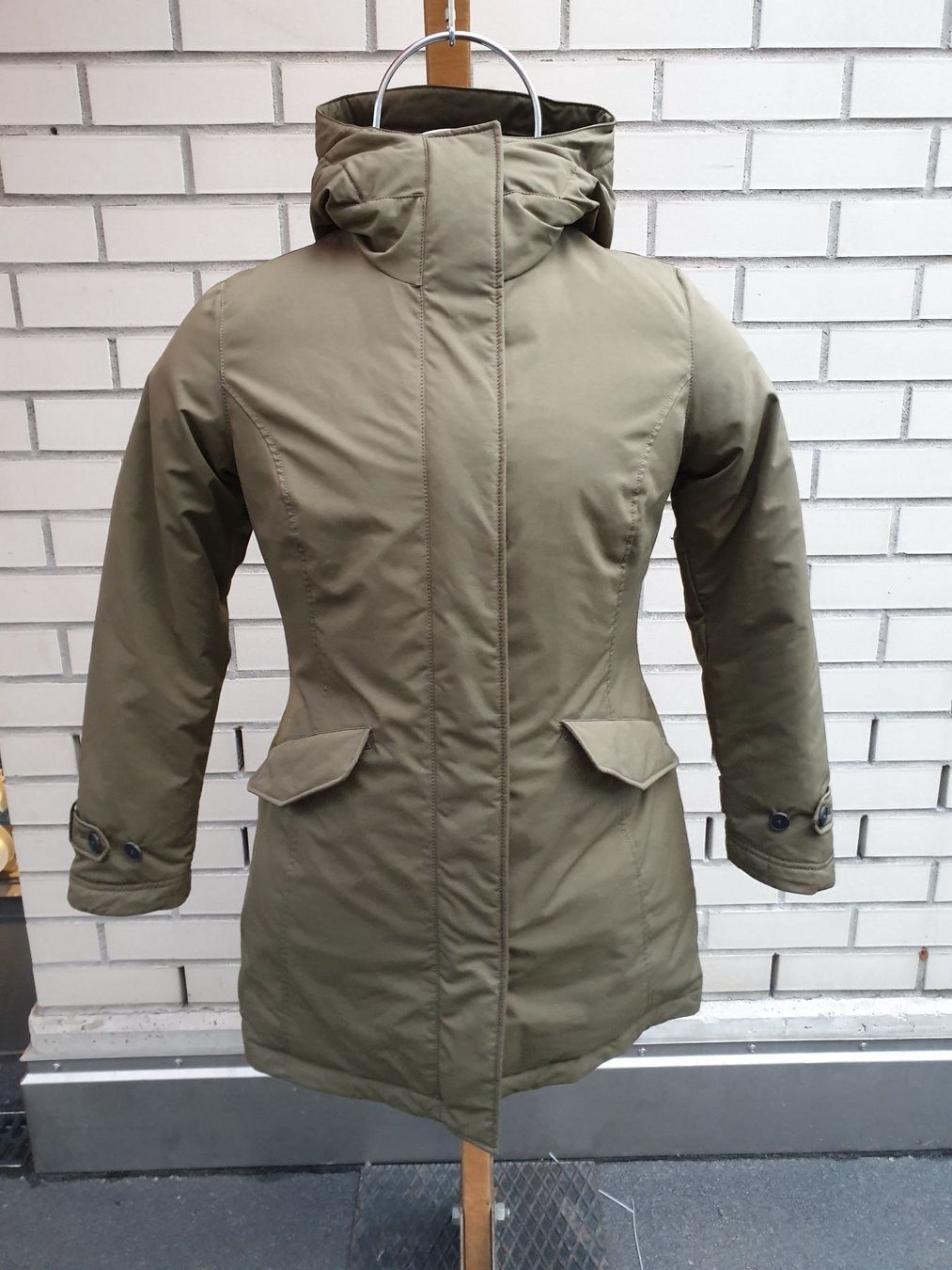 Jacken: NABHOLZ CLELIA KHAKI GR. XL – Neu und originalverpackt aus Zürich von LIQUIDATOR.CP