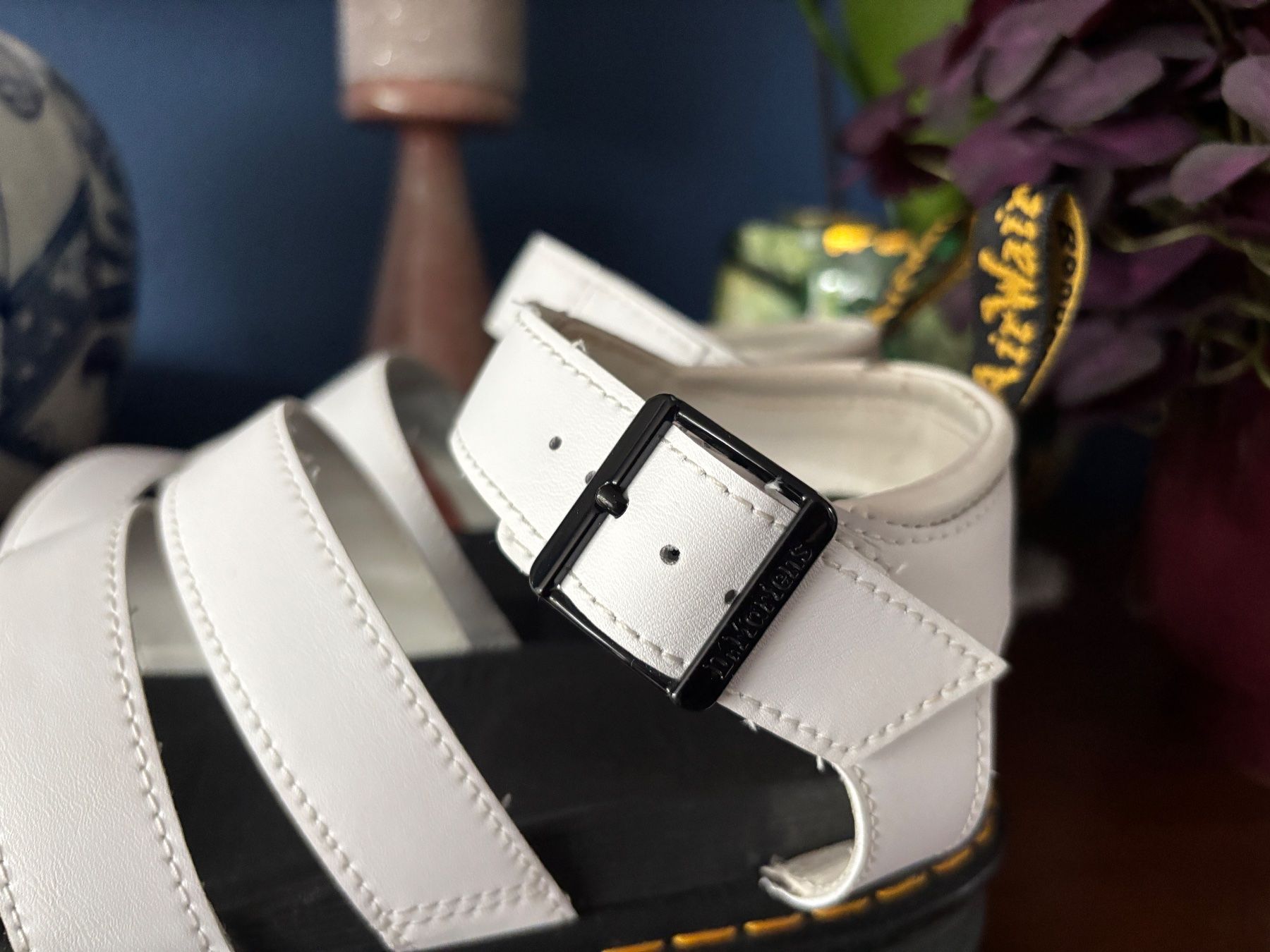 Dr. Martens Scarpe da donna: Dr. MARTENS PLATEAUSANDALEN – Usato da Zürich venduto da STYLEHAUS 1
