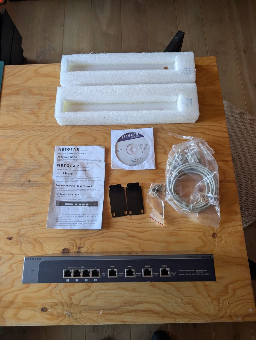 Netgear Pare-feu: NETGEAR prosafe Gigabit Quad WAN SSL VPN Firewall SRX5308 – Neuf avec emballage d'origine à Huémoz par pat_bqf9