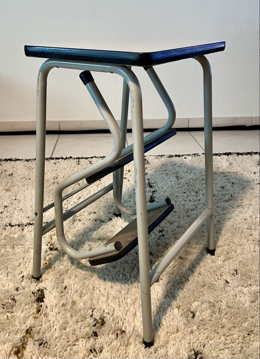Sgabelli: Mid Century Kelko 3 Tritt Hocker Tritthocker-Trittleiter – Usato da Hunzenschwil venduto da Madachica 2
