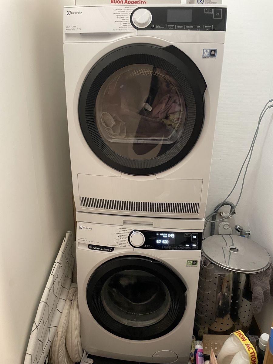 Electrolux Lavatrici: Waschmaschine + Trockner – Nuovo (secondo la descrizione) da Wabern venduto da rafisaway