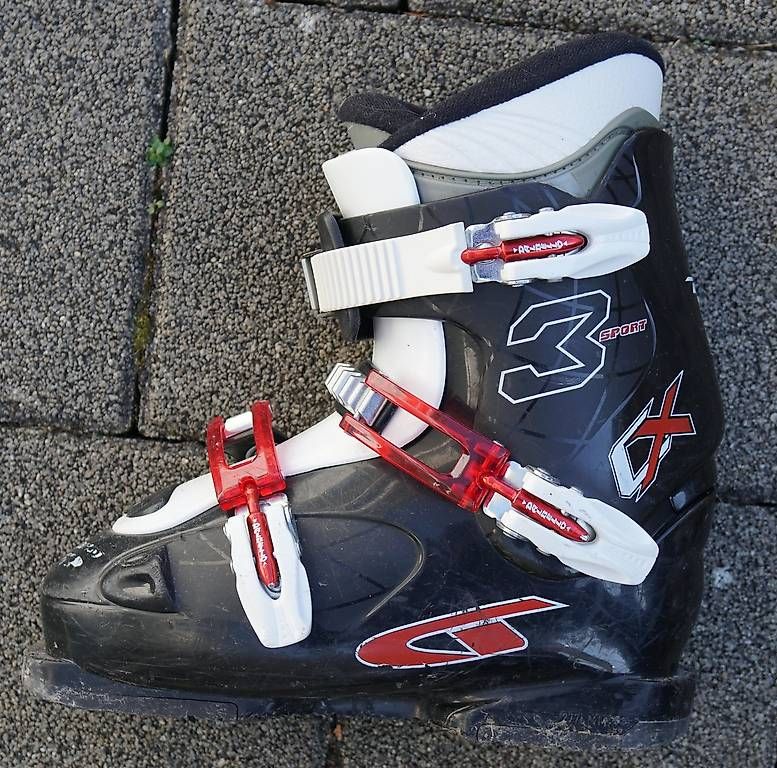 Scarpe per ragazzi: Kinder Skischuh Gr. 34 - 35 – Usato da Sissach venduto da glrpmpfk 1