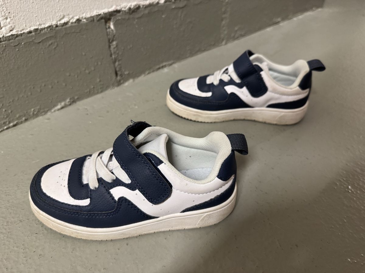 H&M Scarpe per ragazzi: Kinder Schuhe Grösse 29 – Usato da Zürich venduto da MaSte 3