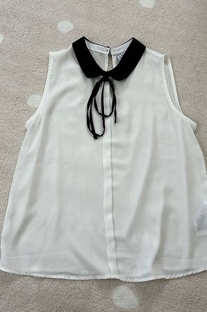 weisse Bluse