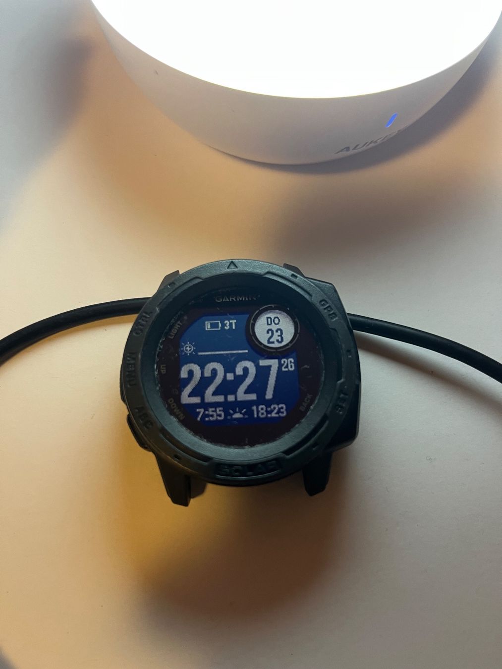 Garmin Smartwatch: Garmin Instinct Solar - ab 1,- – Défectueux à Neuhausen am Rheinfall par de4n