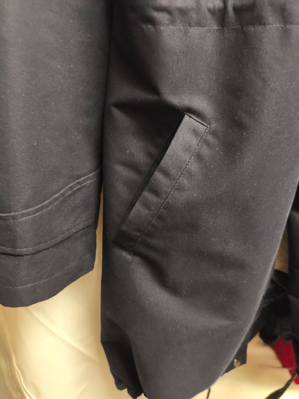 Cappotti: Tragejacke – Usato da Matzingen venduto da fra_q87l 4
