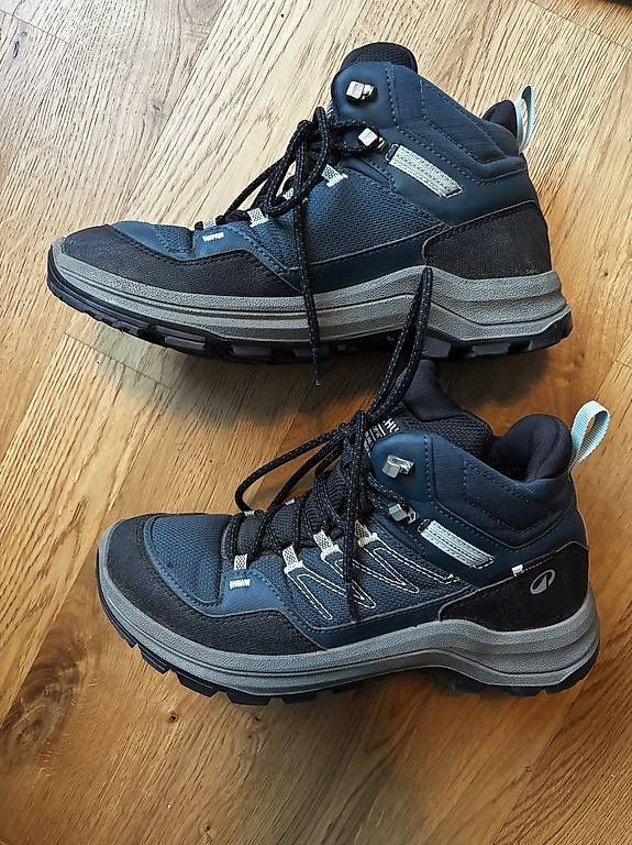 Chaussures femmes: Wanderschuhe 39 – D'occasion à Dottikon par Skyylark