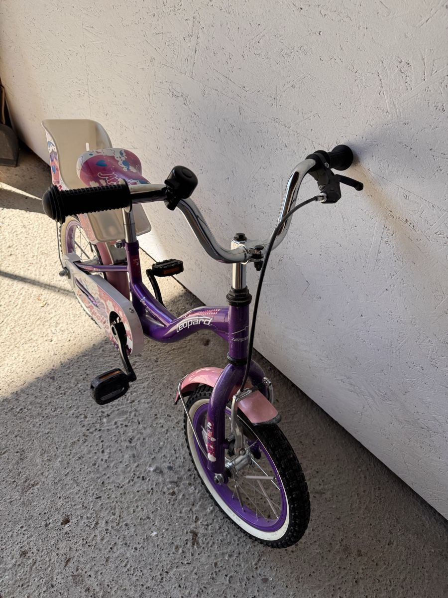 Leopard Biciclette: Kinderfahrrad Apollo Leopard lila – Usato da Lengnau AG venduto da Rom21 1