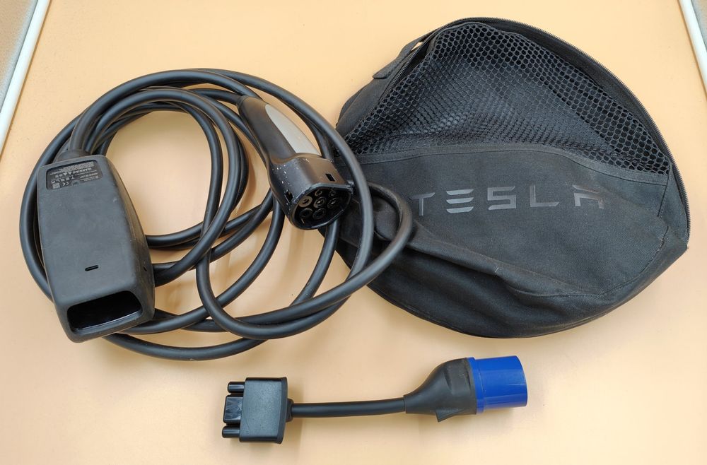 Tesla Gen 2 Mobile Connector Kabel Kaufen auf Ricardo