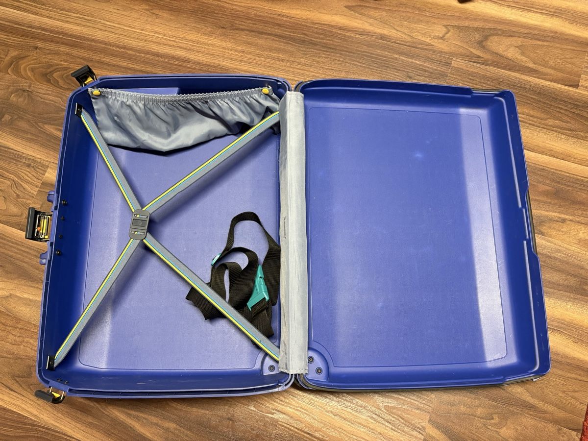Samsonite Valigie: Koffer Samsonite – Usato da Lyss venduto da Innaja 1