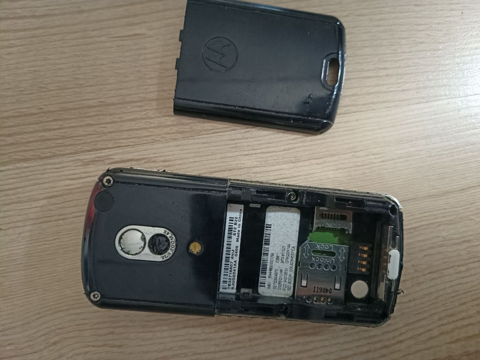 Motorola Portables: Motorola E398 Handy Retro Kult – D'occasion à Münchenbuchsee par Ruth0 3