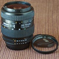 AF-Nikkor 28-70mm 1:3.5-5.6 D, B+W UV-Filter, Nikon F