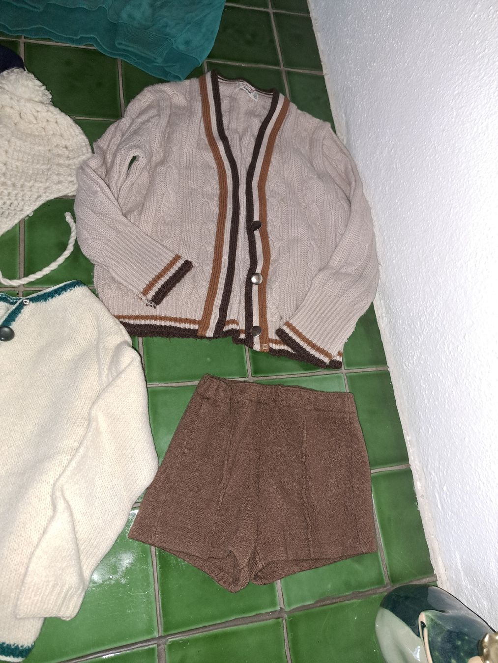 Lotti & Set di vestiti: Winter-Set,teils Handgestrickt, Grösse 92/98,  – Usato da Kölliken venduto da Upcycling-by-Mc-TAM 4