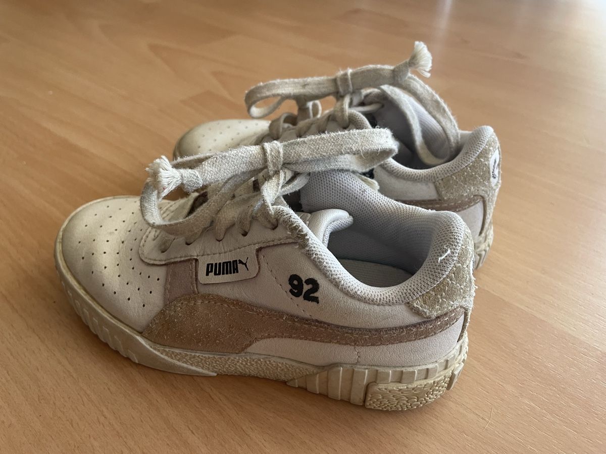 Puma Scarpe per ragazzi: Puma Kinderschuhe weiss Gr. 28 – Usato da zürich venduto da deebjk 1