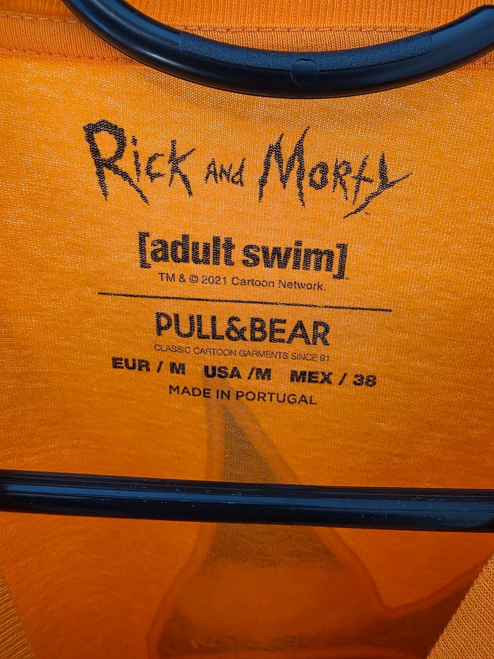 Pull&Bear T-shirts: Oranges T-Shirt Rick & Morty Pull & Bear – Neuf (Voir description) à Rothenfluh par sel_j856 2