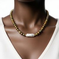 Elegante Süsswasserperlenkette. Unisex. Neu.