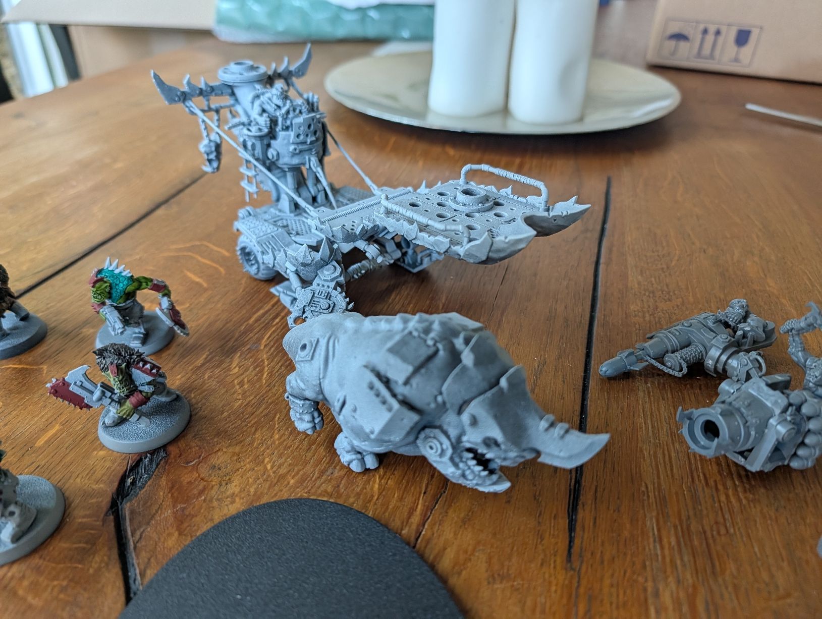 Modellbausätze & Standmodelle: Warhammer 40k Orks Beastsnagga units – Gebraucht aus Luzern von roene 2