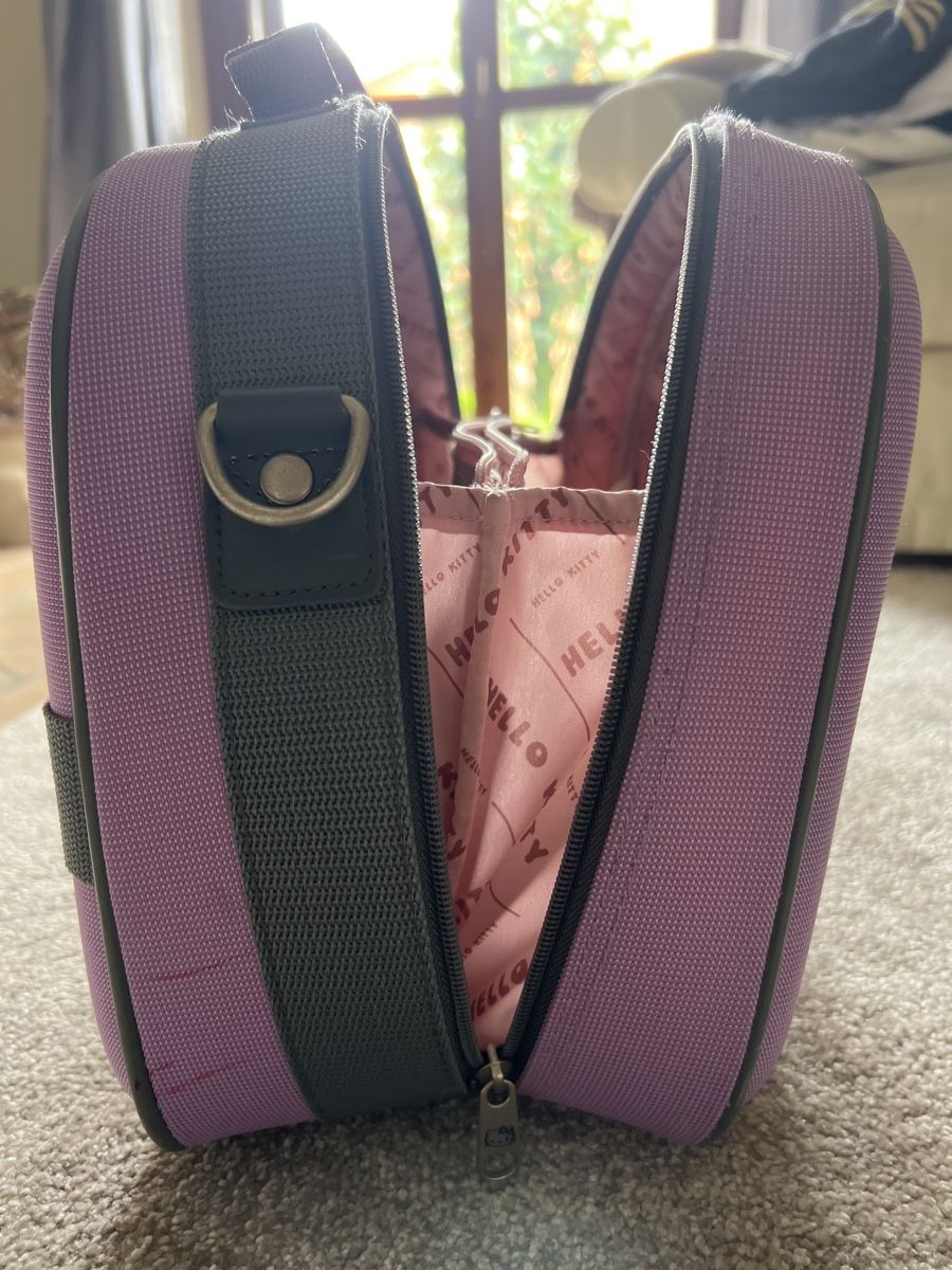 Valigie: Hello Kitty Suitcase Travel Bag, Purple – Usato da Zürich venduto da Jasmin3S 2