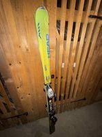 Skier HEAD mit Bindung