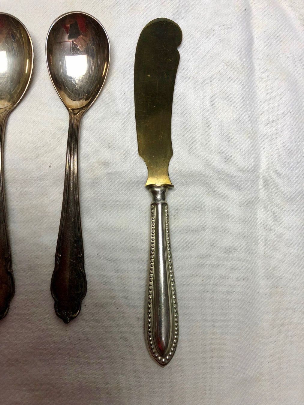 Löffel: 3 Silberlöffel und 1 Messer, 96g Silber – Gebraucht aus Röschenz von Sharjah 2