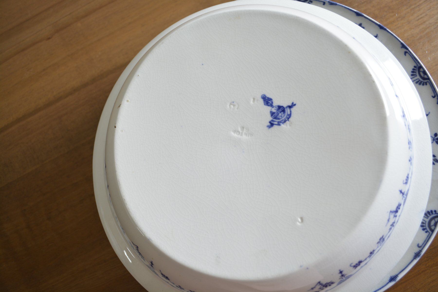 Assiettes: Tiefe Teller Minton "Danish" 2-teilig – D'occasion à Brunnen par Kloster_Ingenbohl 2
