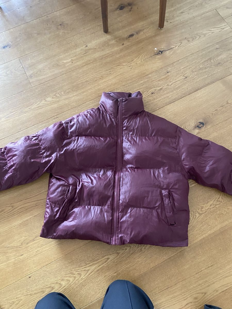 Mäntel: Burgundy puffer jacket  – Gebraucht aus Walchwil von ann_ckz6
