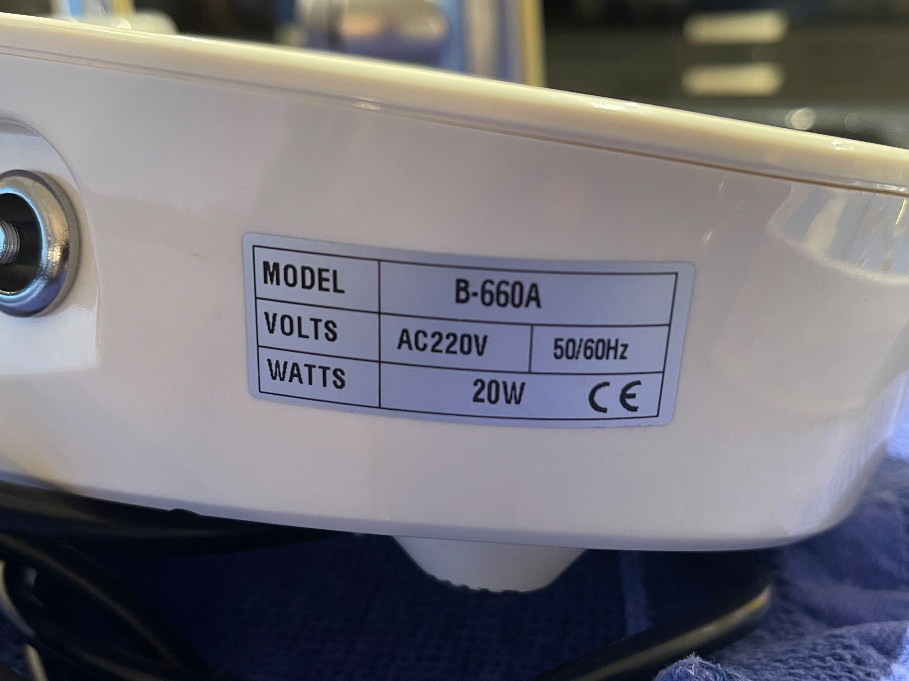 Cura del viso: Mikrodermabrasionsinstrument B-660/A – Nuovo (secondo la descrizione) da Lützelflüh-Goldb venduto da lin_v952 3