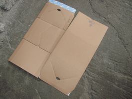50x Versandtaschen Kartoncouvert Couvert Brieger 175x175x55