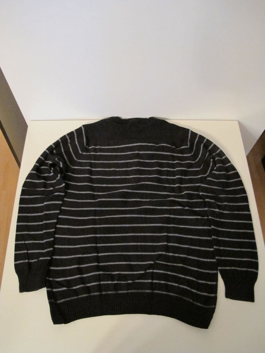 Pullover & Sweatshirts: Pullover Yes or No, Grösse L, neu, Top Zustand – Gebraucht aus Luzern von Joker84 2