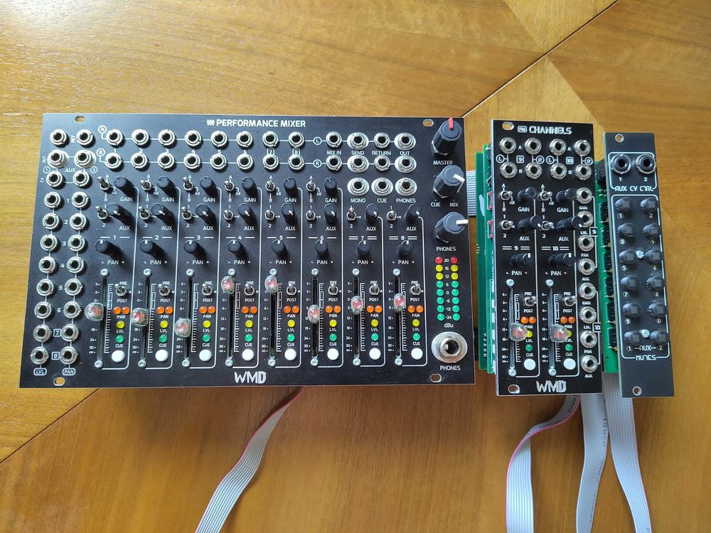 WMD - Performance Mixer mk1 + expanders (eurorack) (Gebraucht) in ...