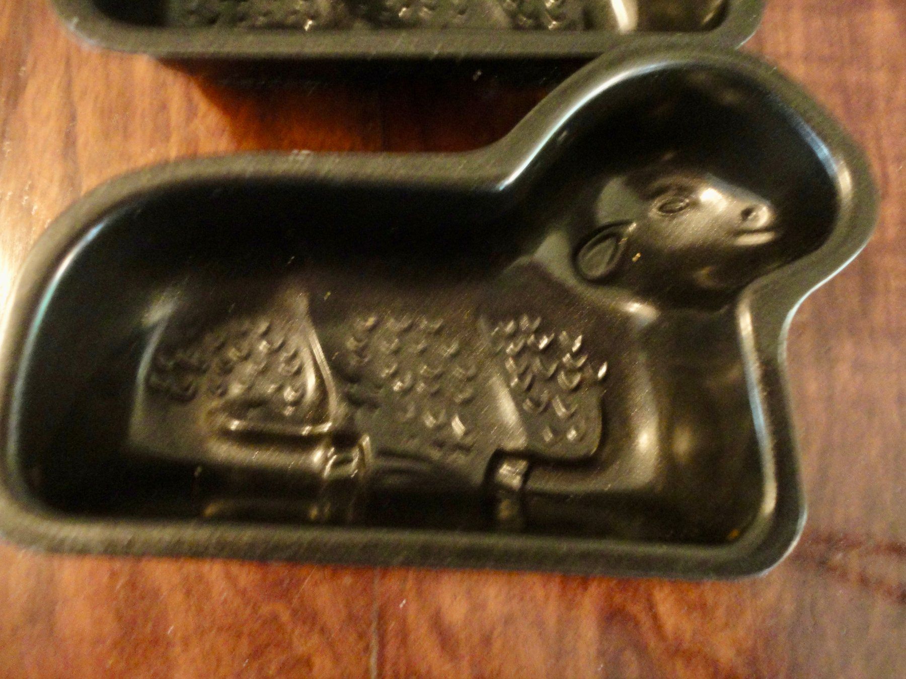 Backformen: 3 Osterlamm Formen Backformen Metall schwarz 3 Stk – Gebraucht aus Wädenswil von FILI10 4