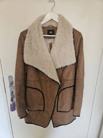 Yes or No Shearling-Jacke - Cognac - Gr. M - Guter Zustand