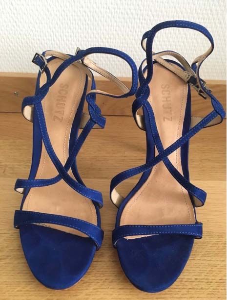 Chaussures femmes: blaue Sandalen, Grösse 38 – Neuf avec emballage d'origine à Winterthur par butterfly210