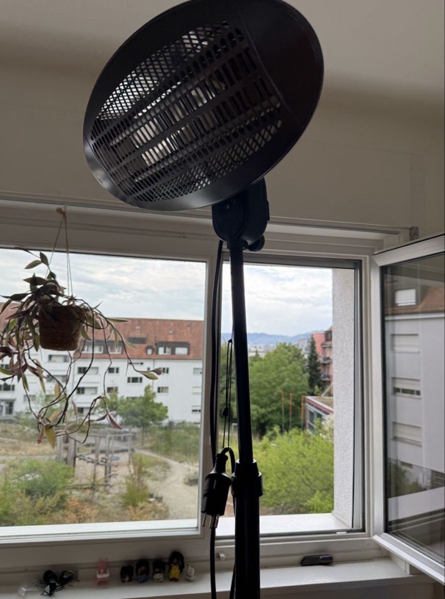 Heizgeräte: Wärmelampe Baby – Gebraucht aus Zürich von cla_87n7