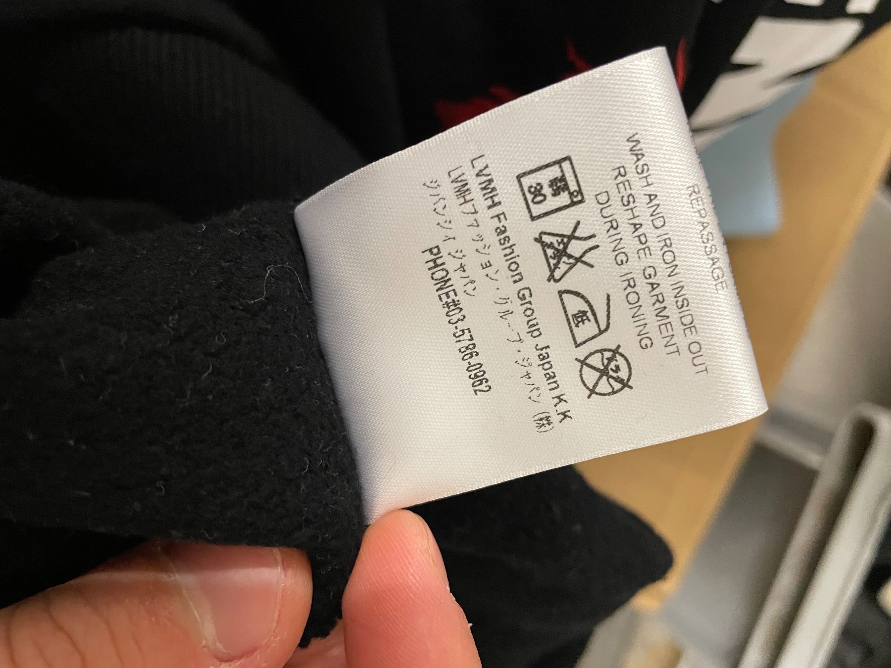 Givenchy Pullover & Sweatshirts: Original Givenchy Sweater – Gebraucht aus Wangen SZ von el_paso08 5