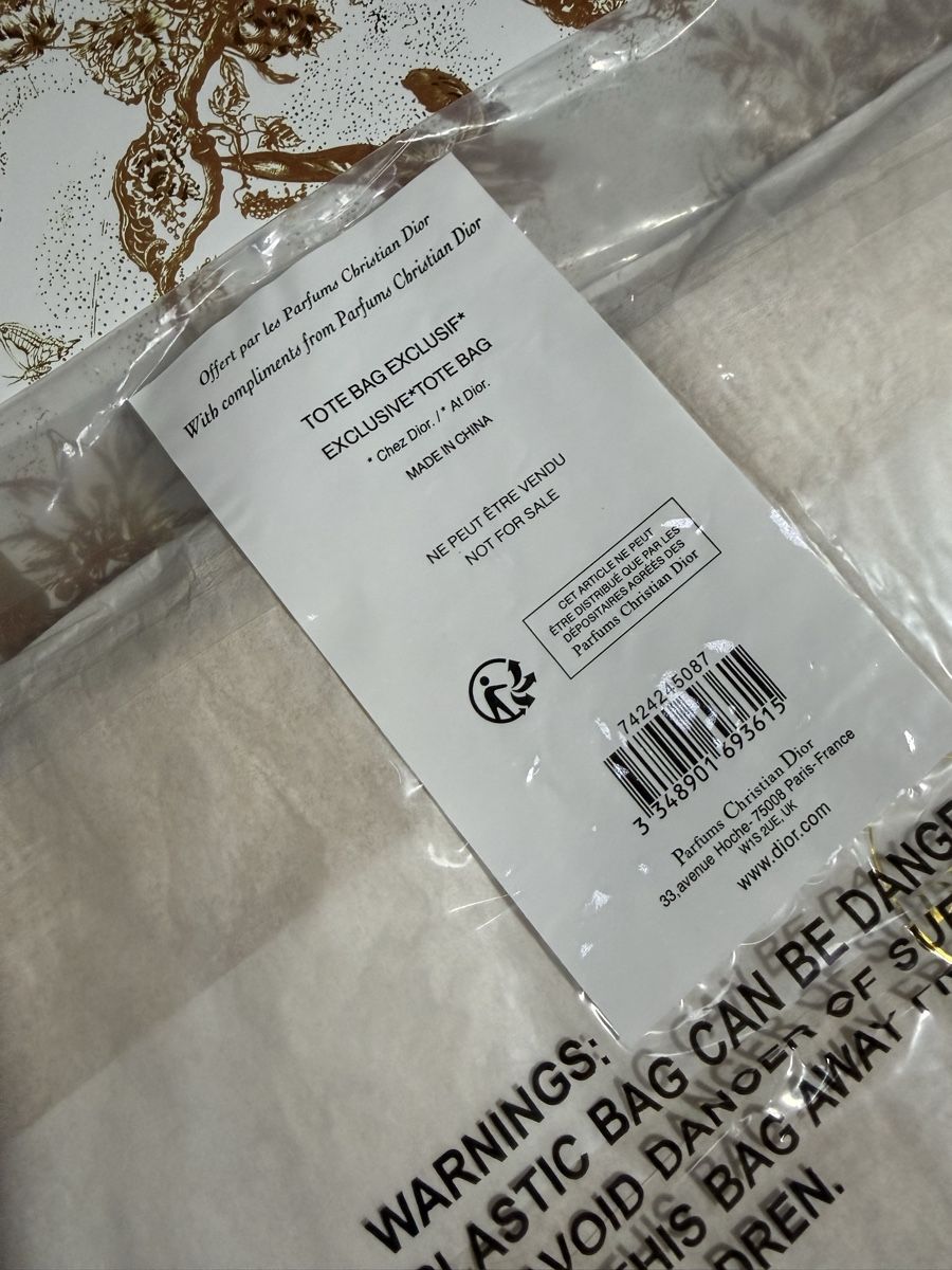 Dior Borse: Dior Beauty Raffia Tote Bag - Large – Nuovo e nell'imballaggio originale da Luzern venduto da sas_r89l 6
