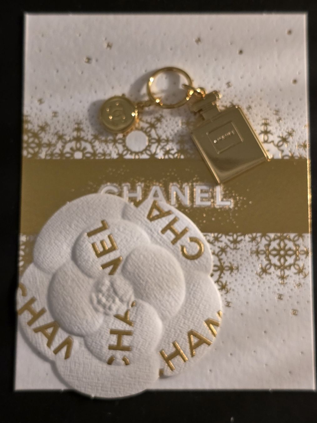 Chanel Parfum & Eau de Toilette: Chanel Charm Parfum Flasche – Neu und originalverpackt aus wallisellen von funkelsternchen5 1