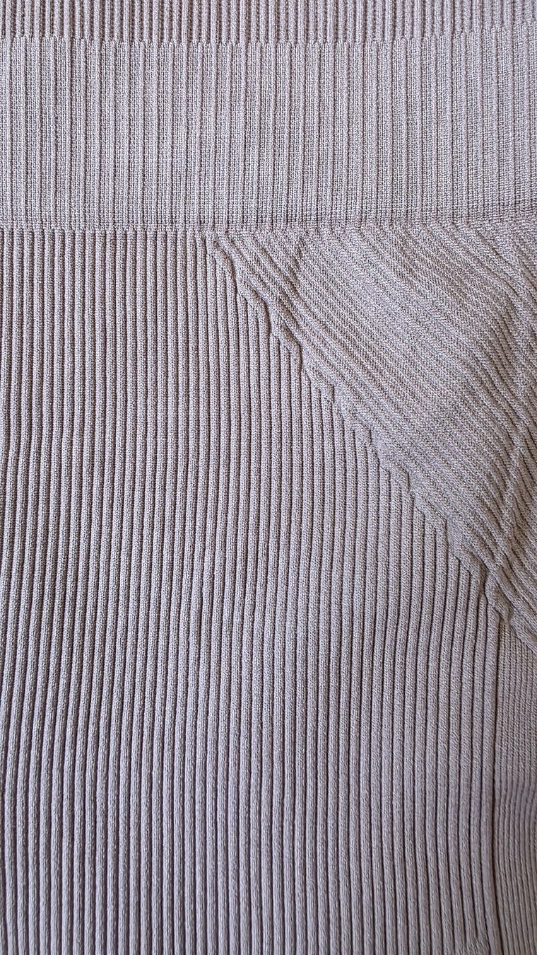 Lotti di vestiti: Sportset – Usato da Dübendorf venduto da Jolenia 3