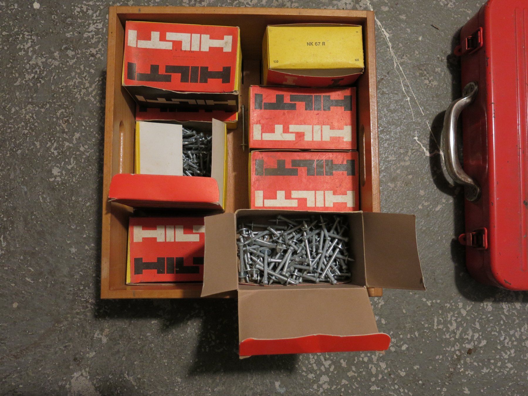Hilti Alle Werkzeuge: HILTI – Gebraucht aus Buchs ZH von Ste1727 2