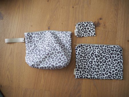 Anniway Wetbag, Geldbeutel & Kosmetiktasche Leo