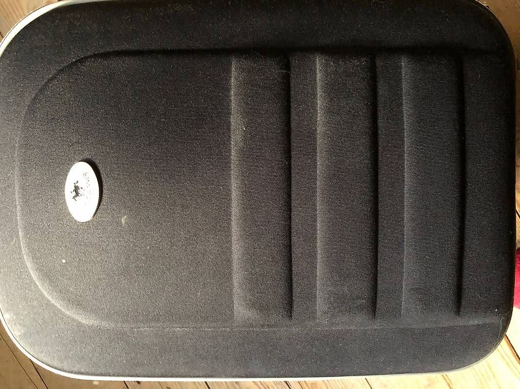 Valises de voyage: Reisekoffer mit Räder – D'occasion à Meiringen par Bignoddy