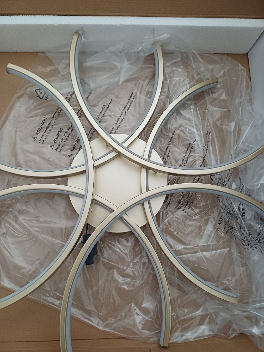 Kronleuchter & Deckenlampen: Dekenlampe  – Neu und originalverpackt aus Wil SG von lili06 1