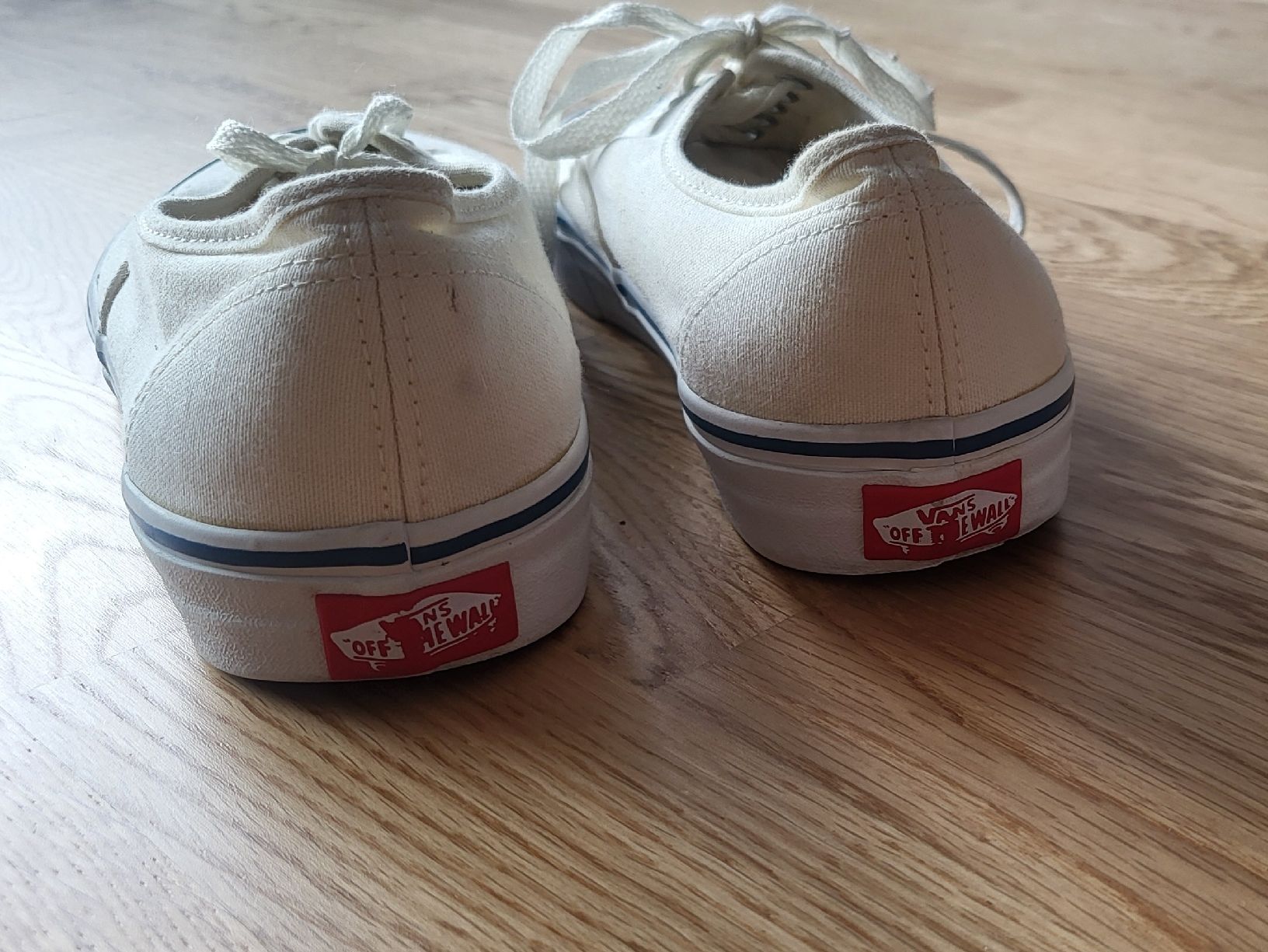 Vans Herrenschuhe: Vans Authentic - Gr. 40 – Gebraucht aus Thun von _andi 5