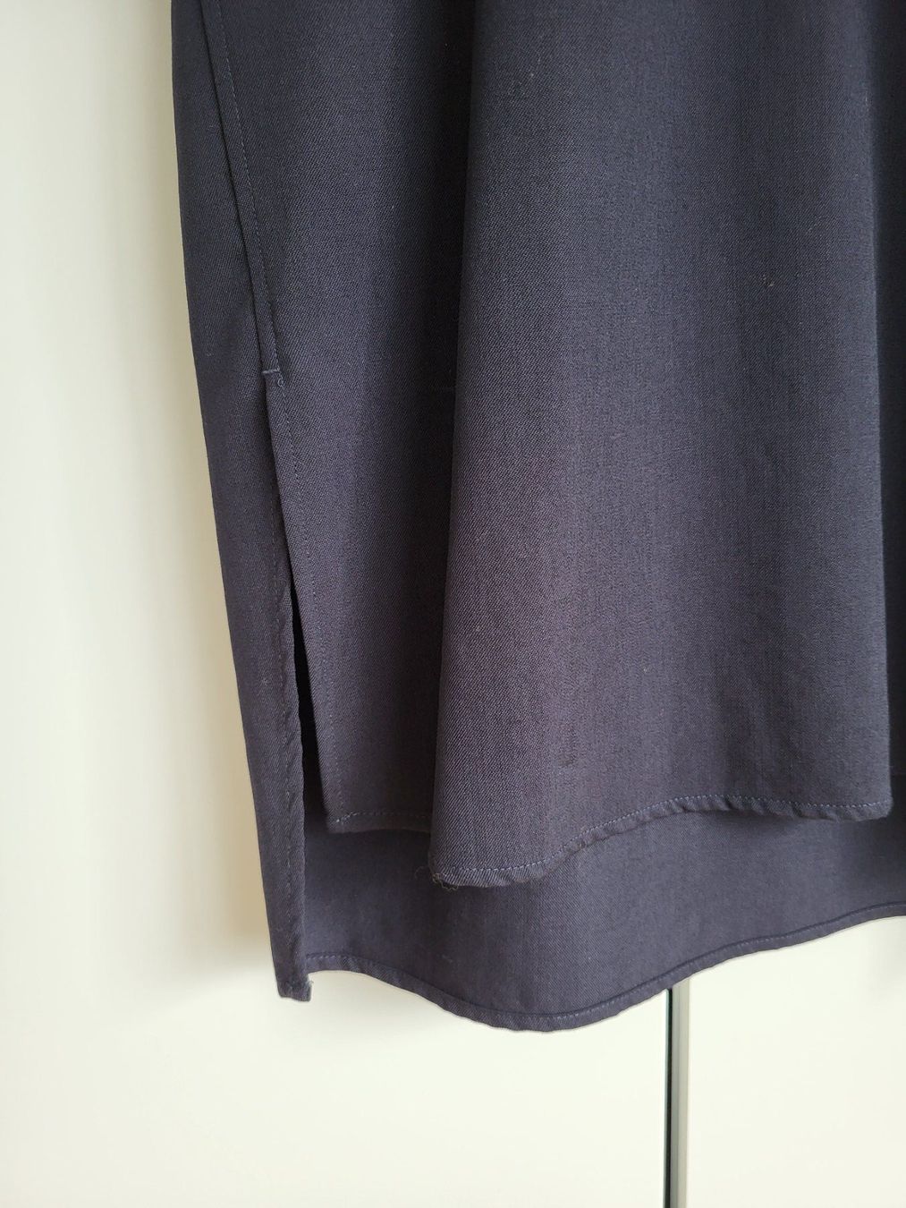 Cos Vestiti: Cos Kleid Gr. 36 - Wolle, dunkeblau – Usato da Baar venduto da clar6 6