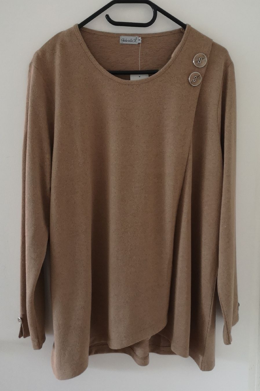Maglioni & Felpe: feiner Pulli beige 46 - Gabriella K. - Spendenaktion – Nuovo (secondo la descrizione) da Unterkulm venduto da Beljasch 1