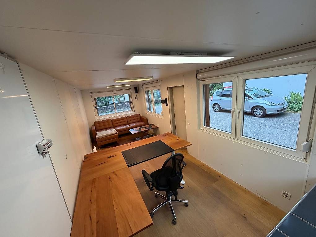 Contenitori edile: Bürocontainer 7 m x 3 m – Usato da Rifferswil venduto da Kusti1234