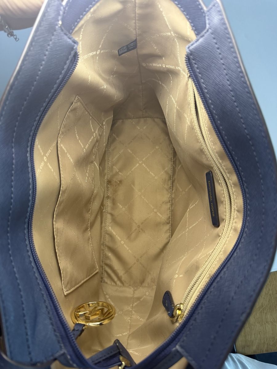 Michael Kors Borse da donna: Original Michael Kors Handtasche  – Usato da Vionnaz venduto da b_f_d_r_g 4