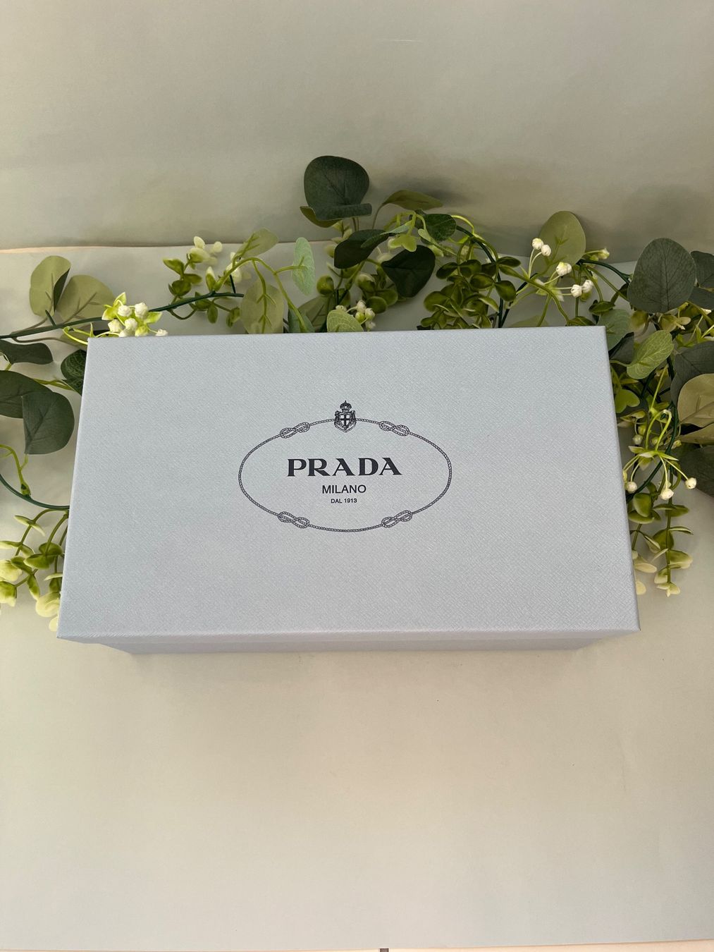 Prada Scarpe da donna: Prada Wildleder Mules Navy Blau 38.5 IT Neu – Nuovo (secondo la descrizione) da Lausanne venduto da S_luxury 9
