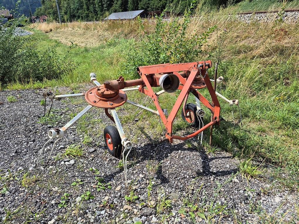 Toutes les machines: 3- Punkt Kreiselheuer – D'occasion à Zollbrück par Meistertechnik 1